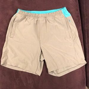 Birddogs gym shorts. Size Large